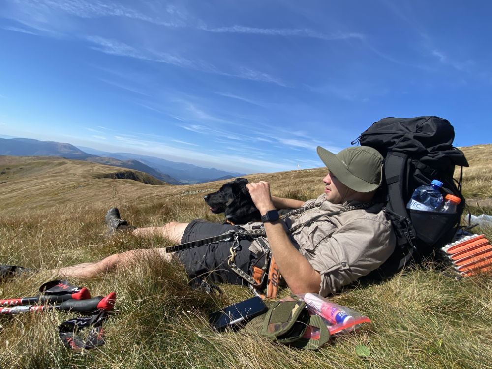 Naša karavána – Hektor, ja a barák na chrbte